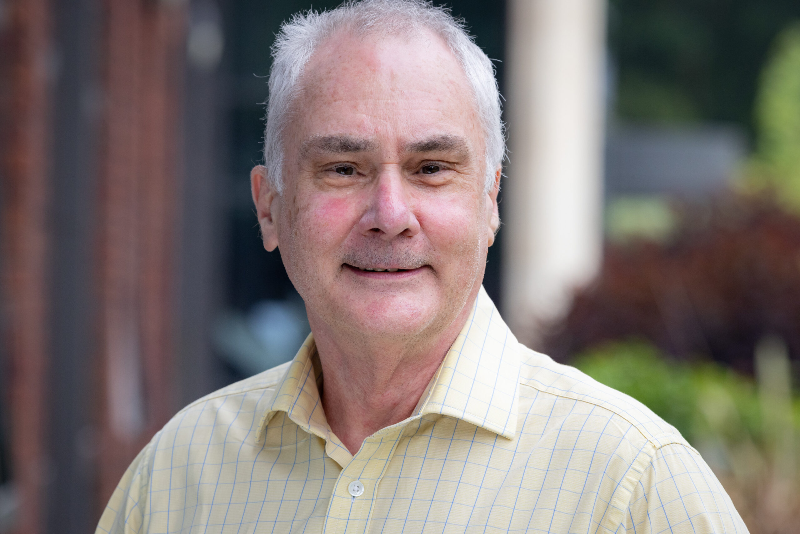 Portrait photo of construction lawyer Graeme Roberts