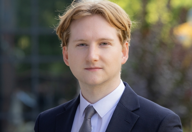 Portrait photo of Aidan Devine